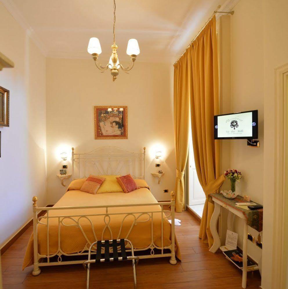 B&B Residenza Via Dei Mille Neapel Exterior foto